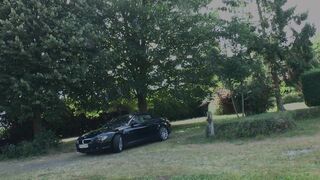 Initiation au triolisme pour la jolie Carole, milf au fessier accueillant!