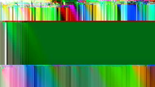 Une véritable cougar experte dans l'éducation sexuelle des petits jeunes!