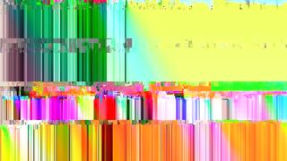 Mandie toujours folle de cul revient après 10 ans d'absence!