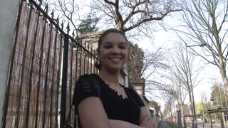 Rencontre inespérée avec une belle métisse légérement chienne!