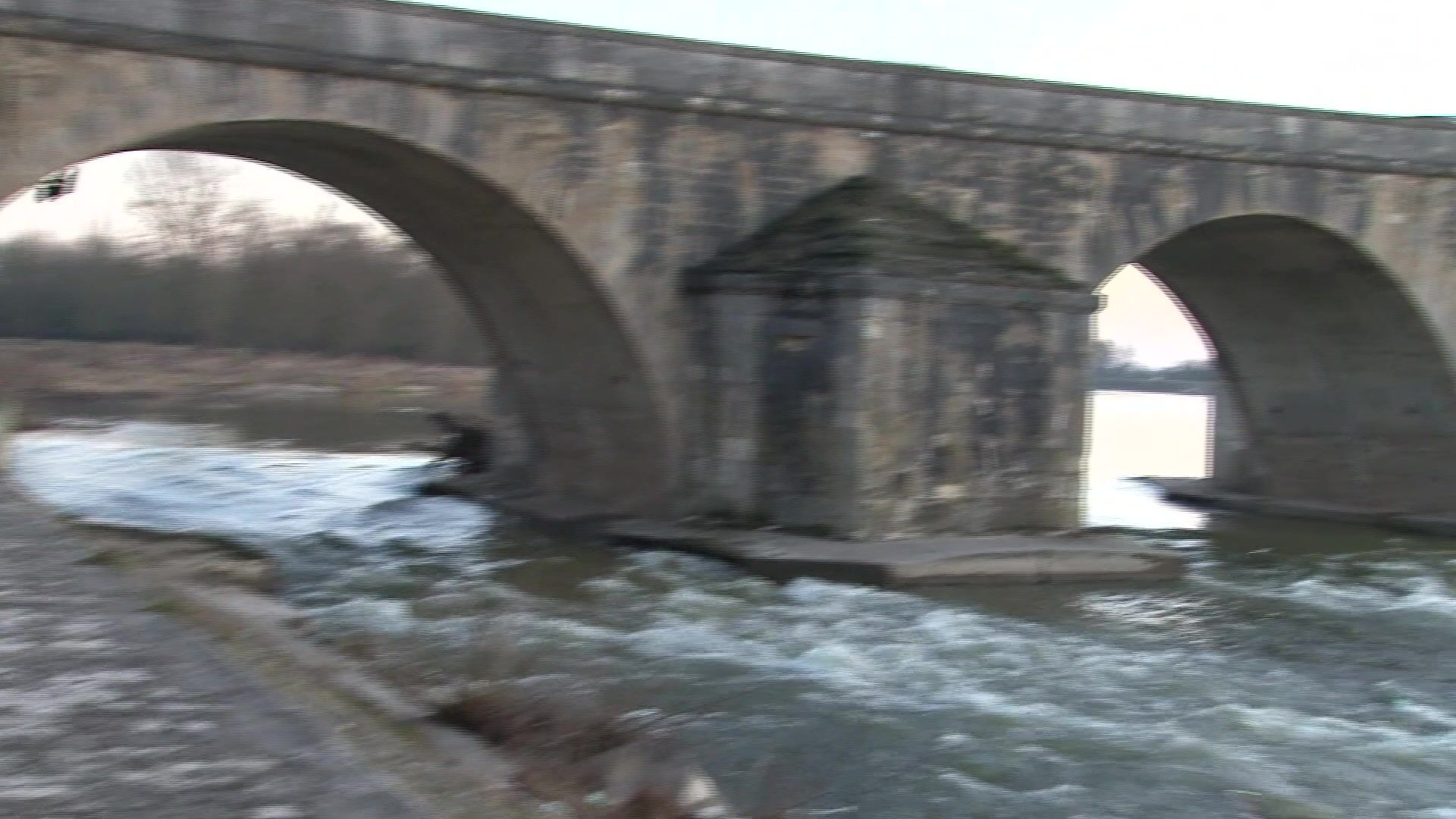 Une magnifique nympho avec une tête d'ange.