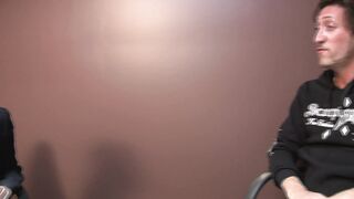 Une directrice aux grosses mamelles défoncée par son employé !