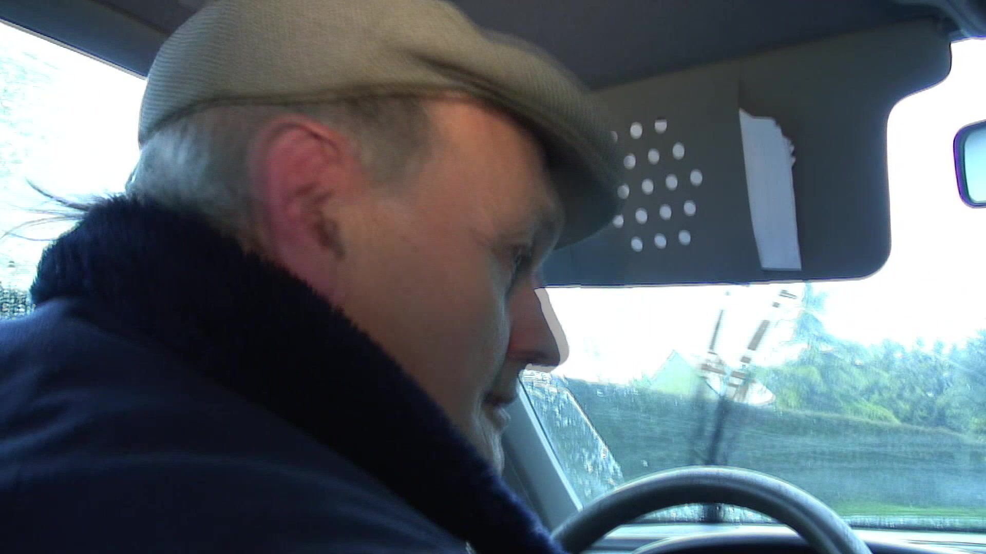 As a reward, wife gets a hard cock as gift from hubby